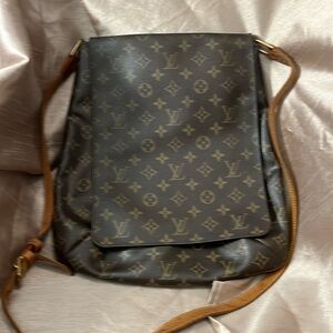 Vintage Louis Vuitton Musette Bag
